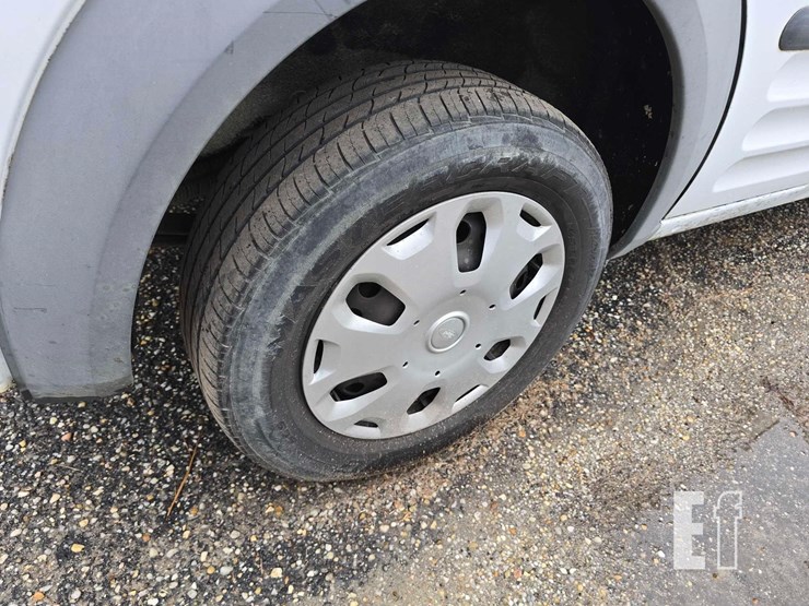 2013-ford-transit-connect-image-9