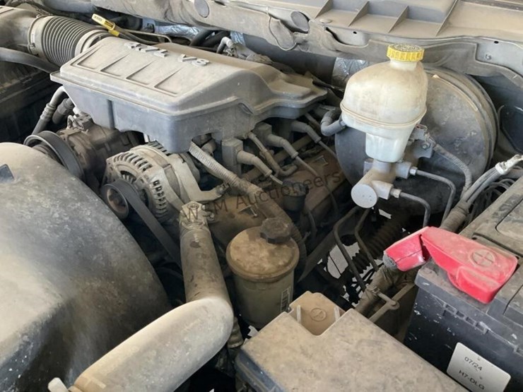 2011-dodge-1500-image-11