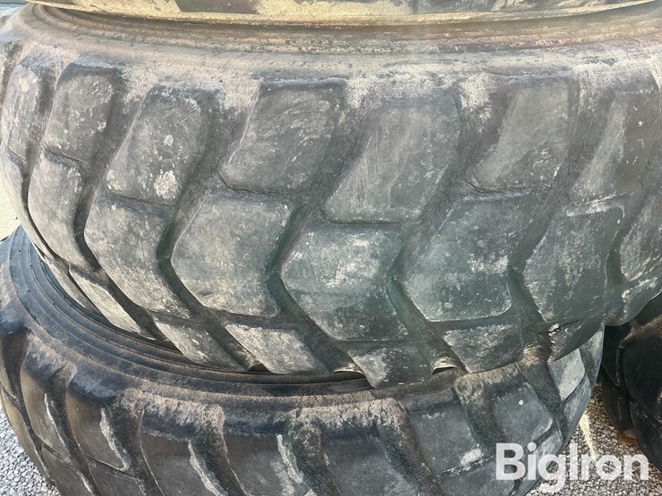 bridgestone-17.5r25-grader-tires-image-16