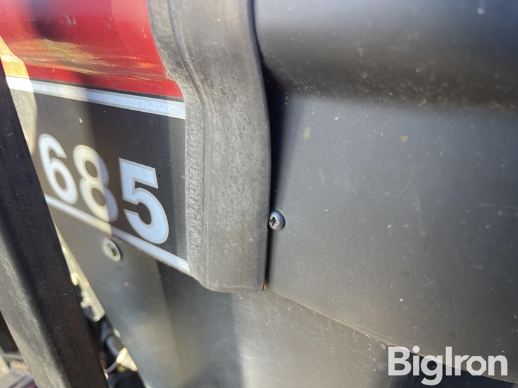 case-ih-685-image-14