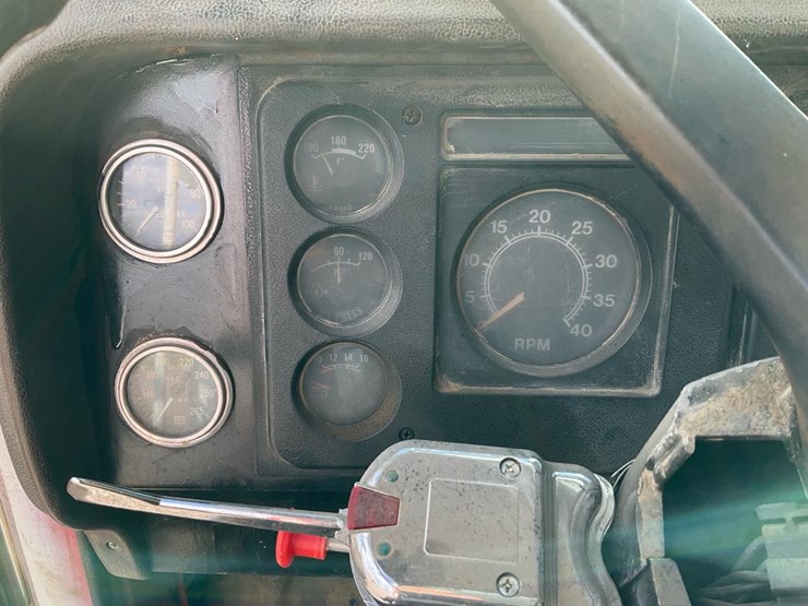 international-1854s-image-97