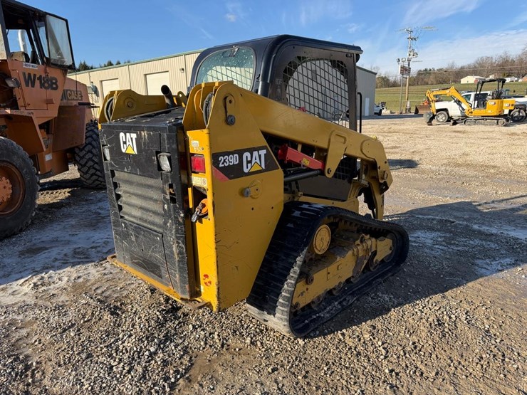 caterpillar-239d-image-5