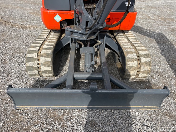 kubota-kx040-4-image-12