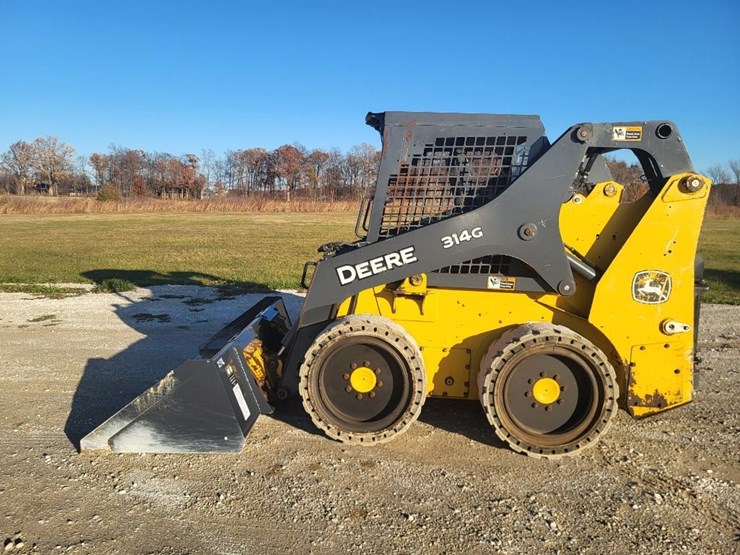 2018-deere-314g-image-2
