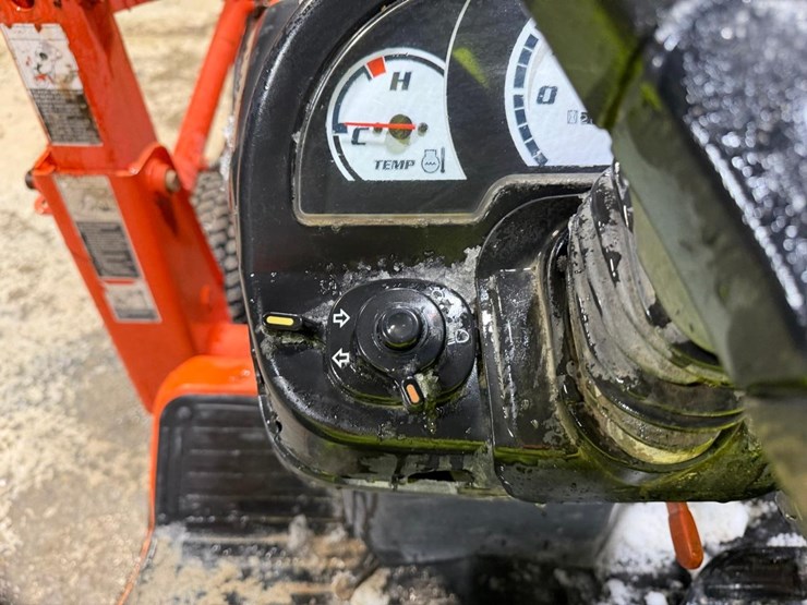 kubota-b3030hsd-image-24