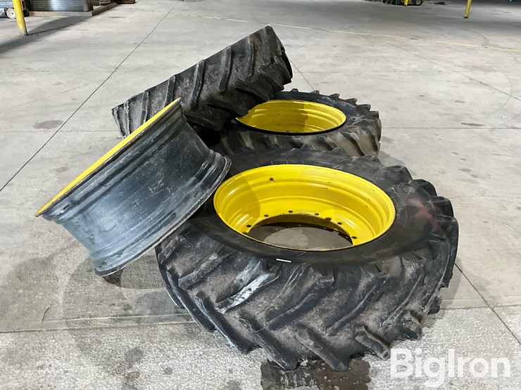 john-deere-4940-image-4