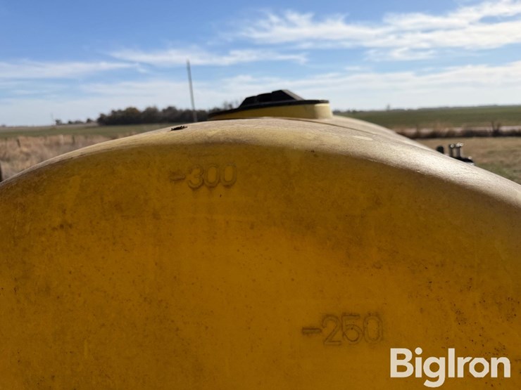 john-deere-410-image-19