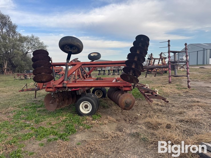 international-490-image-8