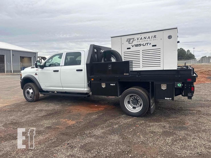 dodge-ram-5500hd-image-9