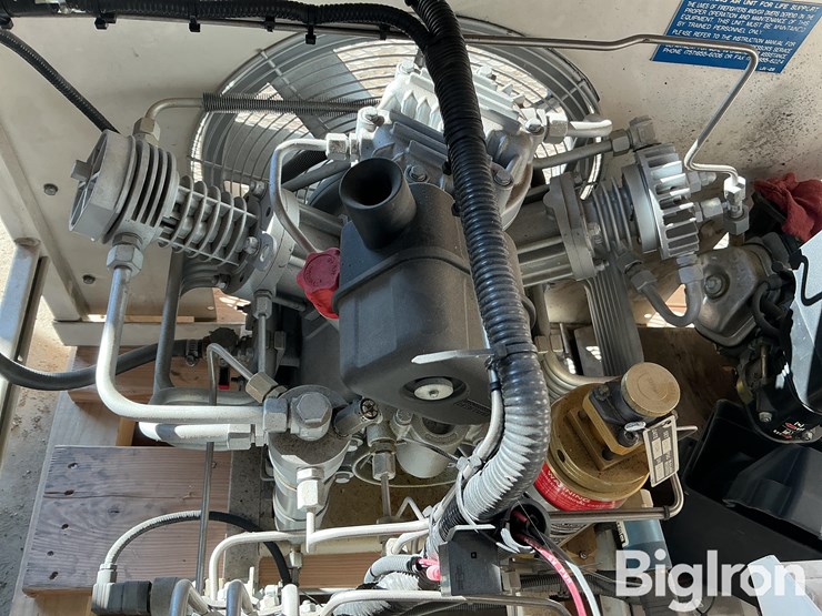 bauer-air-compressor-image-15