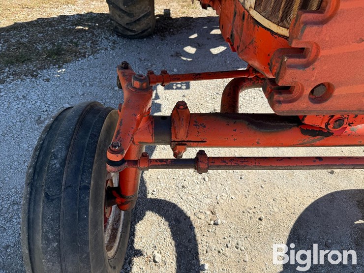case-730-2wd-tractor-image-16