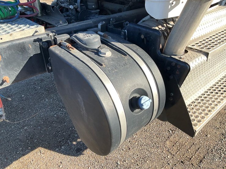 kenworth-t800-image-60