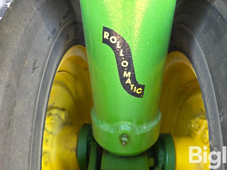 john-deere-b-image-10