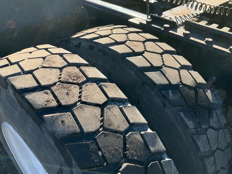 kenworth-t800-image-35