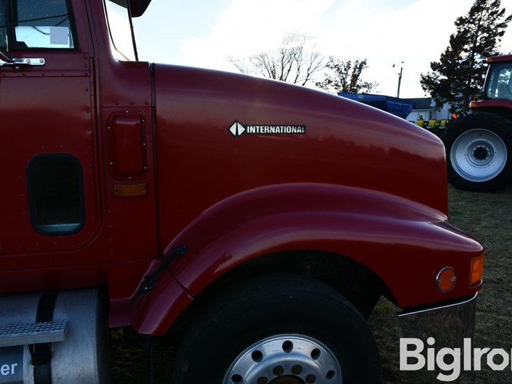 international-9000-image-16