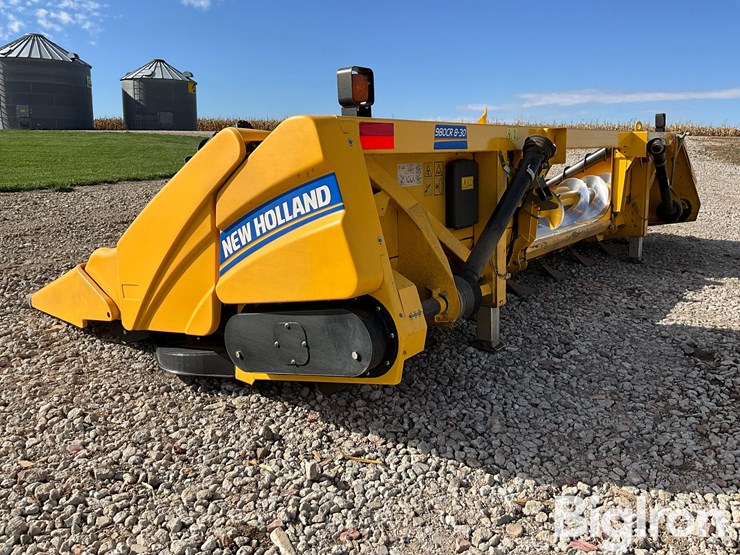 new-holland-980cr-image-7
