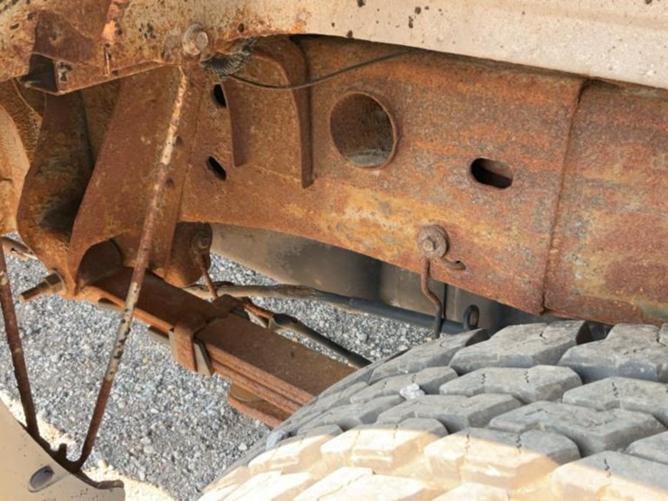 2005-chevrolet-silverado-2500hd-image-26