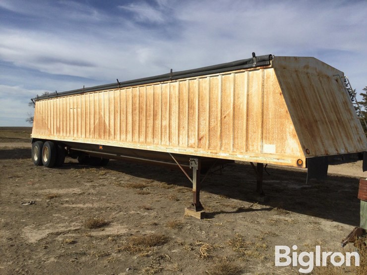 neville-trailer-image-3