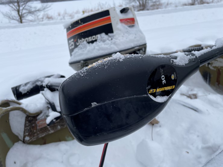 #7485-•-alumacraft-fdl-aluminum-fishing-boat-(no-title)-image-9