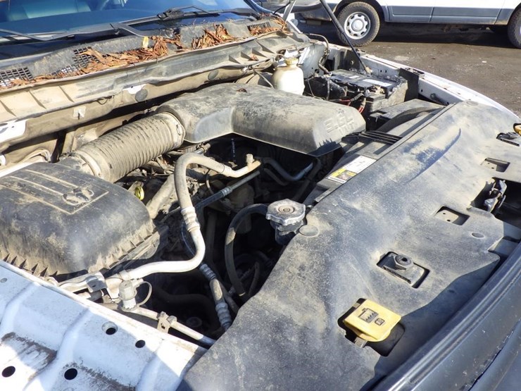 2016-dodge-1500-image-11