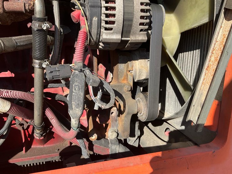 2016-sky-trak-6042-image-30