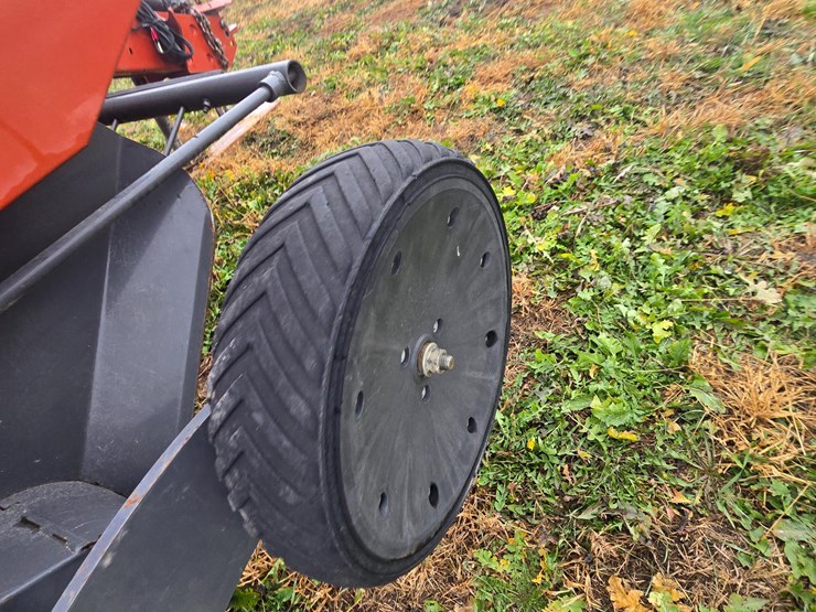 massey-ferguson-2756-image-12