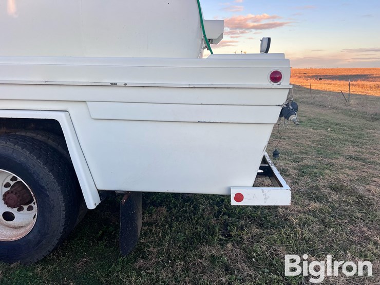 1998-ford-f700-image-9