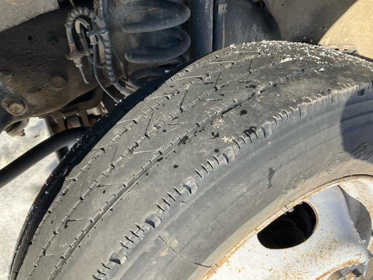 2019-ford-f450-xl-image-16