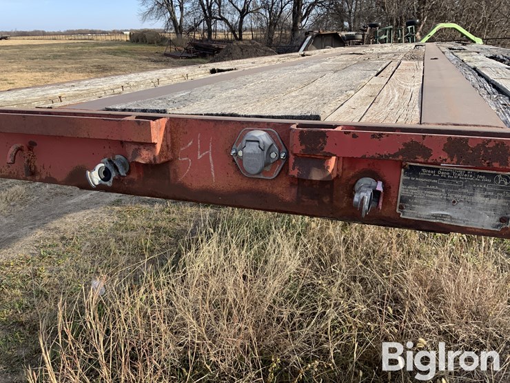 great-dane-trailer-image-13