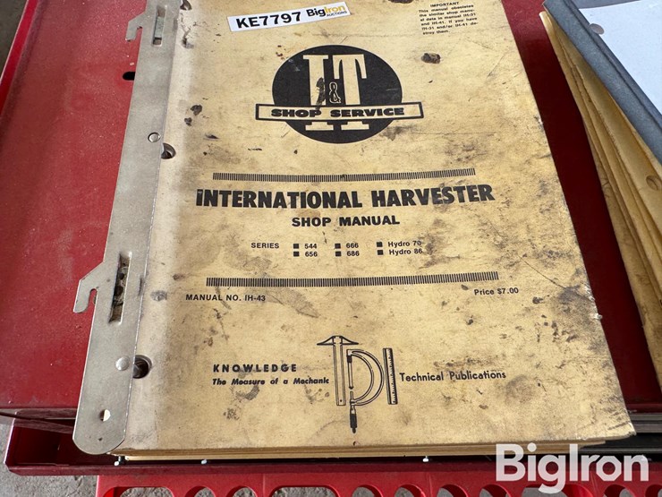 i&t-shop-service-international-parts-book-image-2