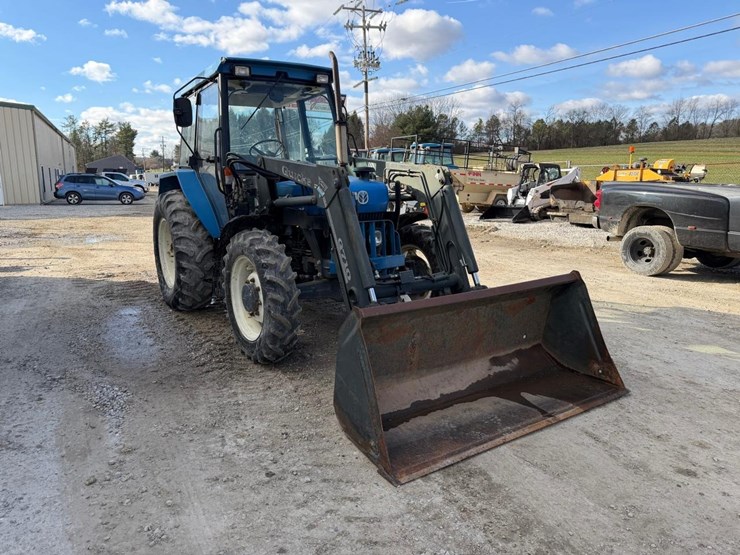 new-holland-3930-image-7