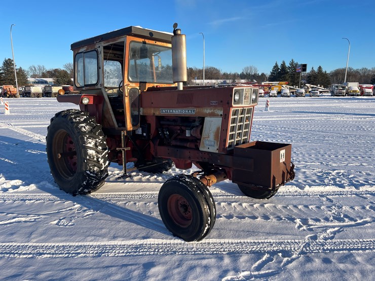 #1007-•-international-966-farmall-image-7