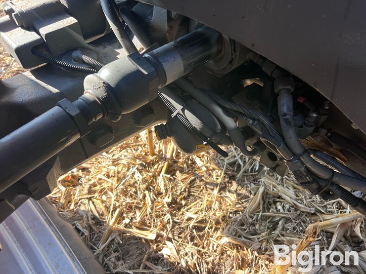 massey-ferguson-8727s-image-16