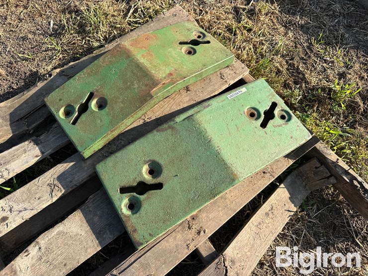 john-deere-10-image-2