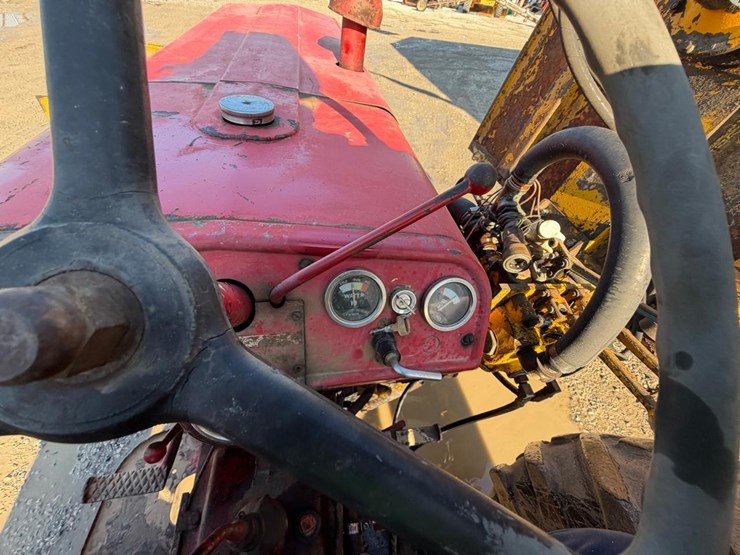 international-b414-image-26