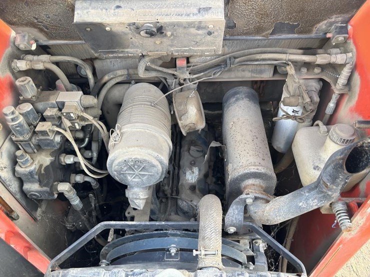 2003-thomas-t153-skid-steer-loader-image-29