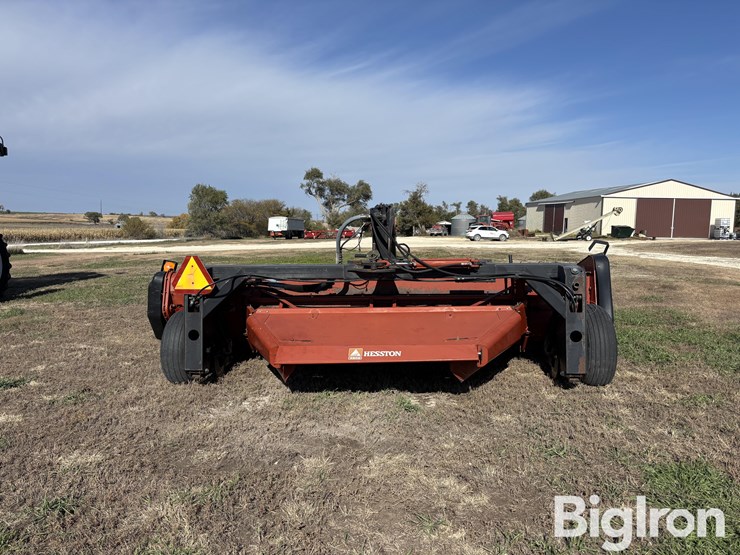 hesston-1265-image-6