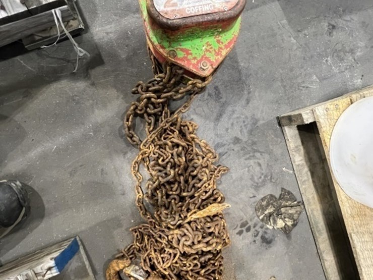 coffing-2-ton-chain-hoist-image-1