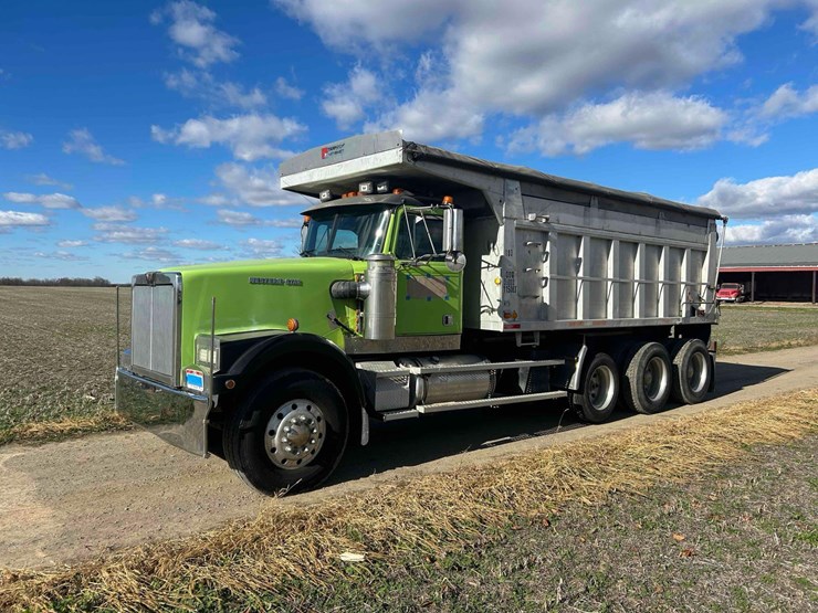 western-star-4964f-image-2