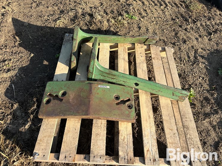 john-deere-10-image-8