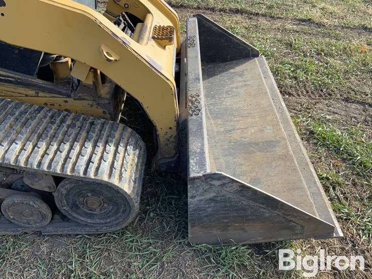 caterpillar-297c-image-11