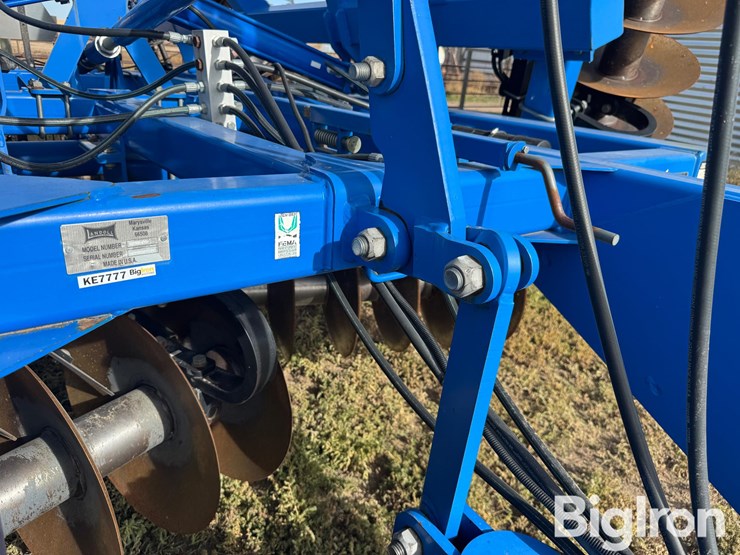 2008-landoll-6230-image-12