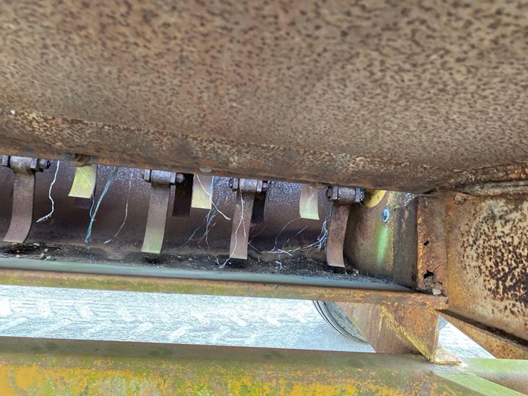 haybuster-256-image-10