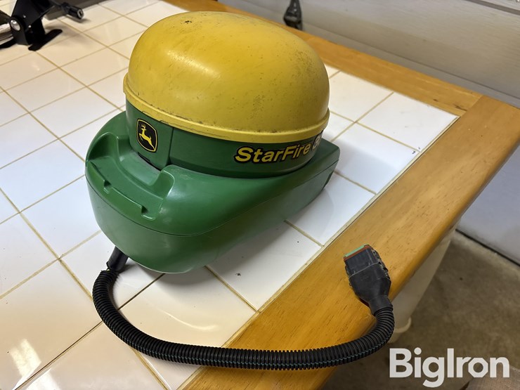 john-deere-starfire-3000-image-1