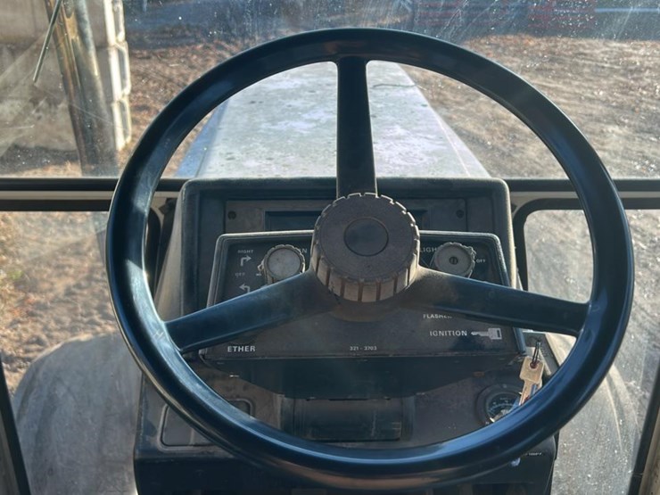 j-i-case-2590-image-39