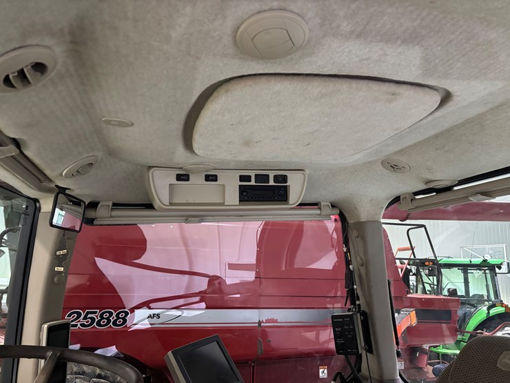 john-deere-8295r-image-6