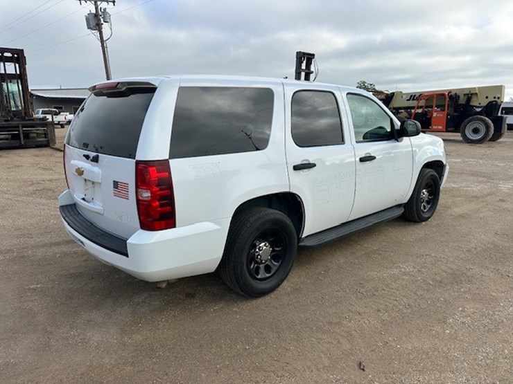 chevrolet-tahoe-image-4