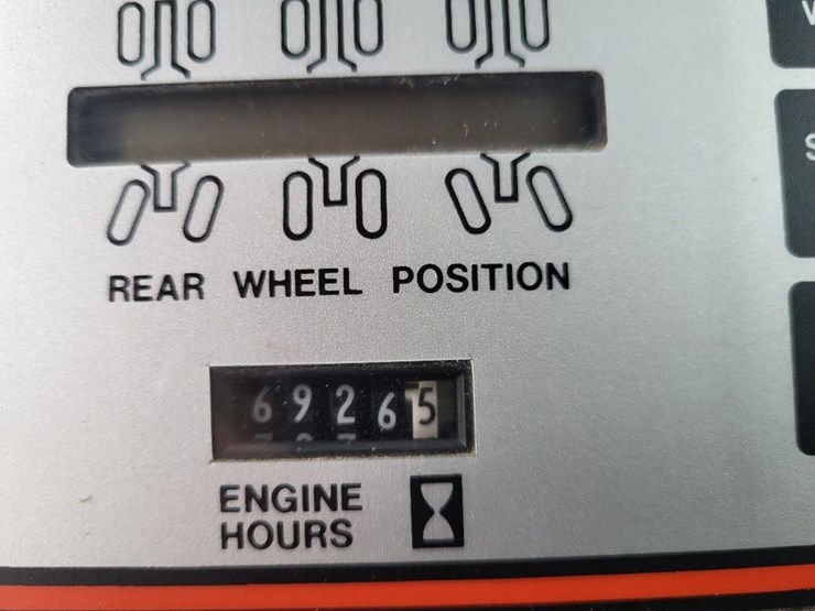 case-ih-4494-image-48