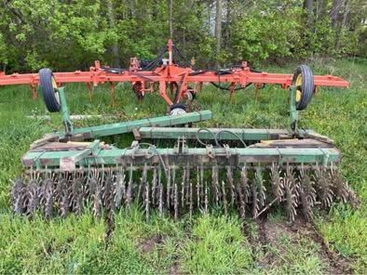 john-deere-30-image-1