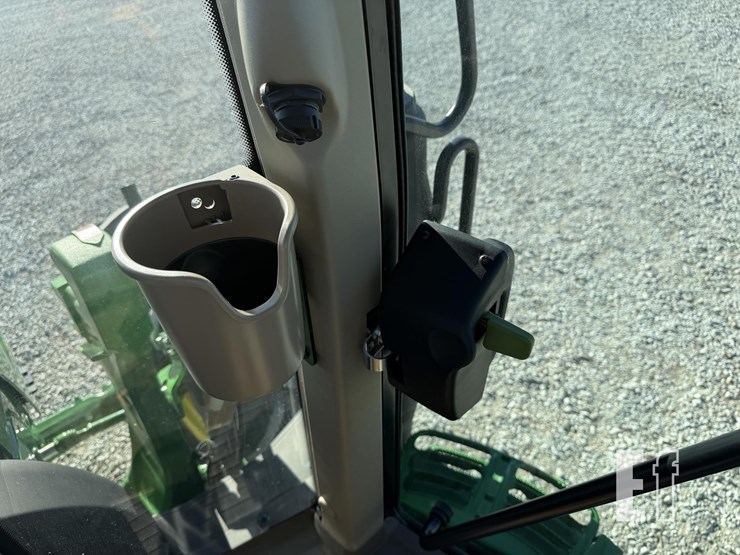 john-deere-6130m-image-43